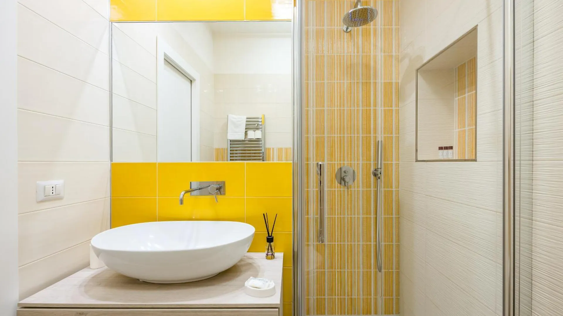 Malta Modern And Lovely Flat With Parking Naples Apartment