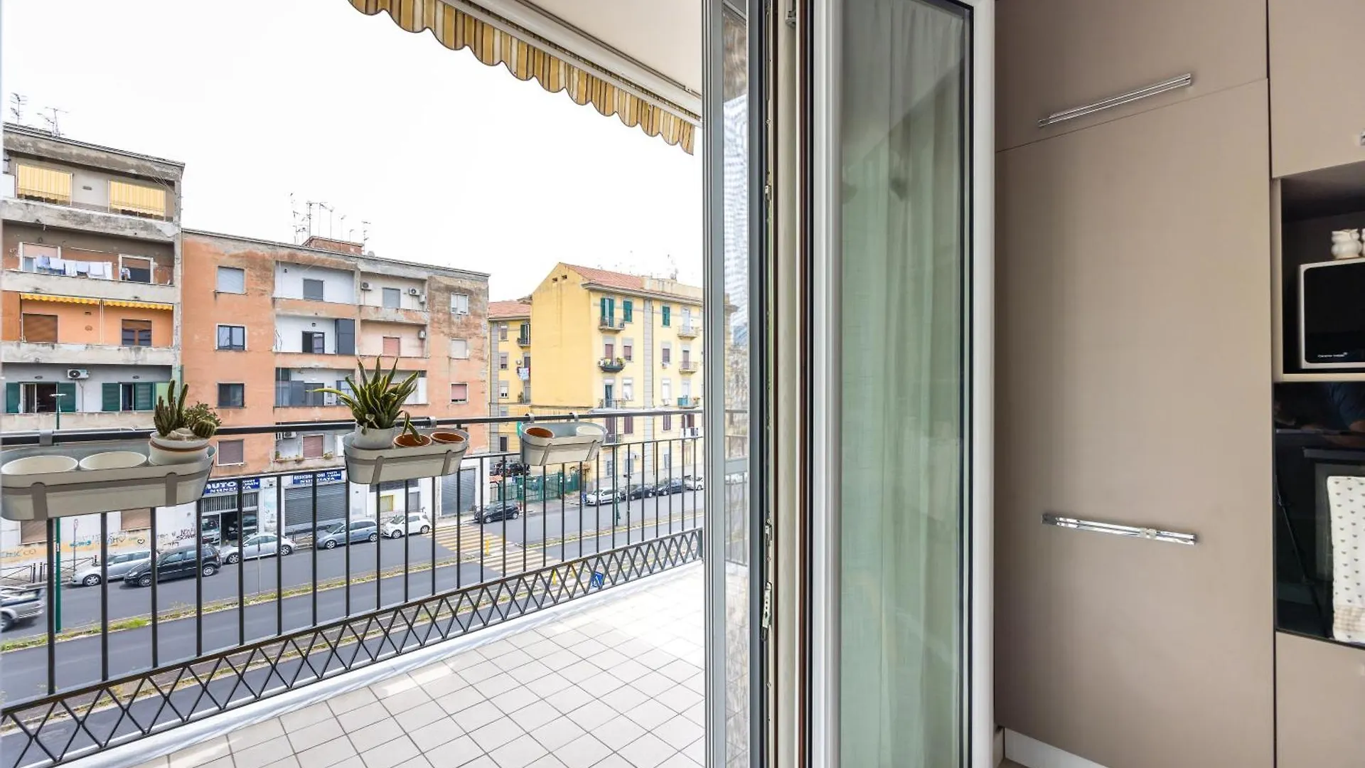 Apartment Malta Modern And Lovely Flat With Parking Naples